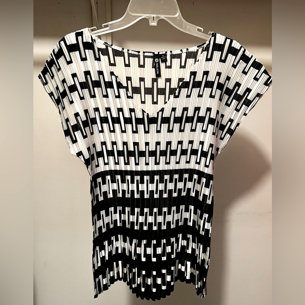 Milano Women’s Crinkle Blouse